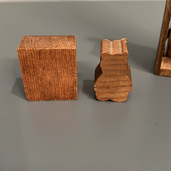 Vintage Farmhouse Decor - Picture 7 of 10